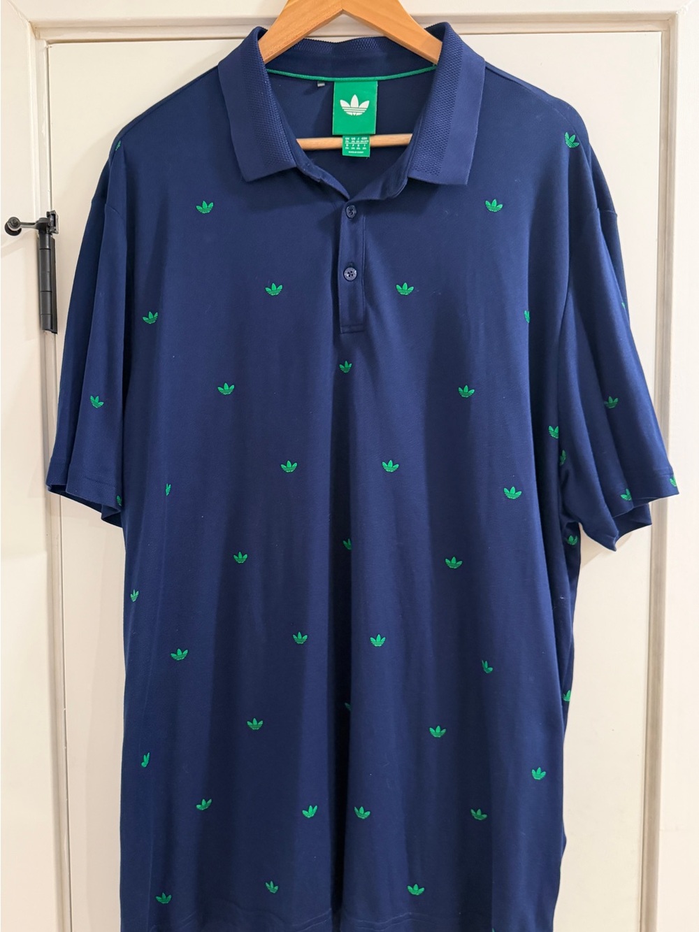 Adidas Originals Navy golf Polo with Green Trefoil Pattern XXL
